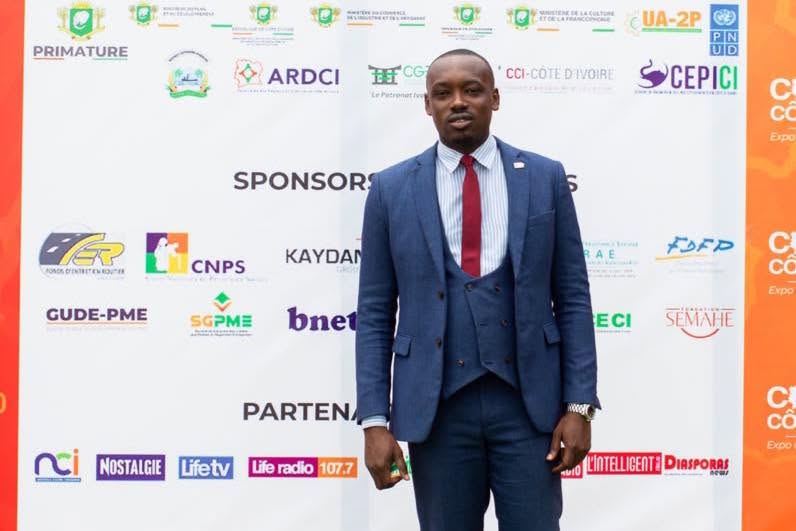Le Président de YERAVIS lors d'un événement professionnel à Abidjan